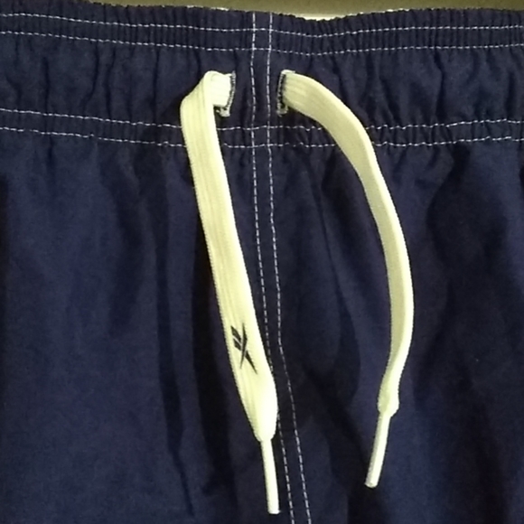 Reebok Lined Board Shorts Size M - Picture 3 of 5